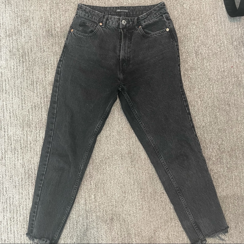 Black zara mom jeans